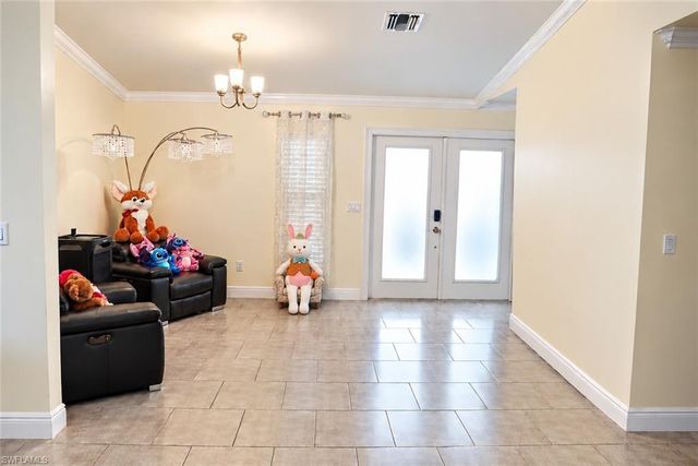 2212 NW 42nd PL, Cape Coral, FL 33993
