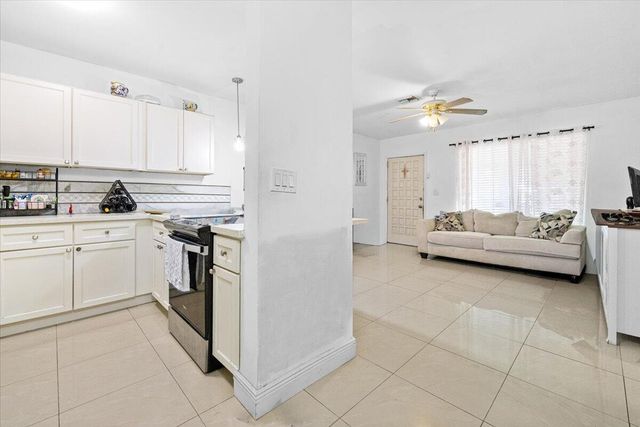 1412 SW 3RD Street, Delray Beach, FL 33444