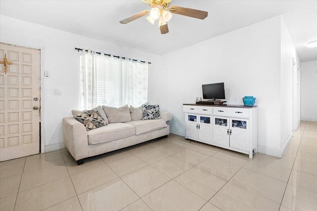 1412 SW 3RD Street, Delray Beach, FL 33444
