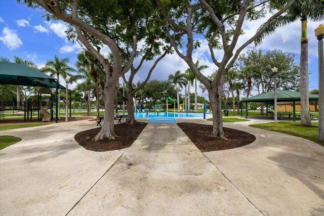 1412 SW 3RD Street, Delray Beach, FL 33444