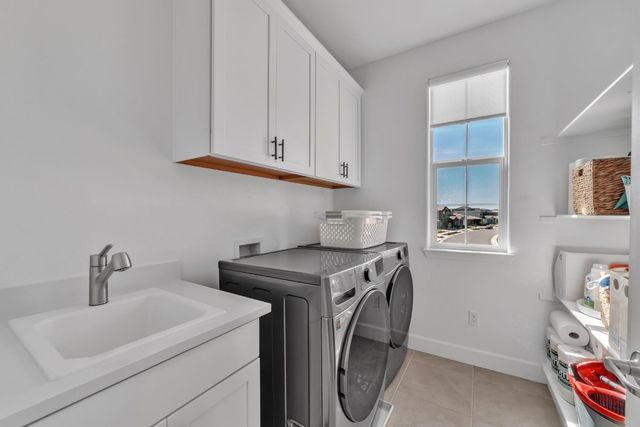 3225 Roslyn Ct, Folsom, CA 95630