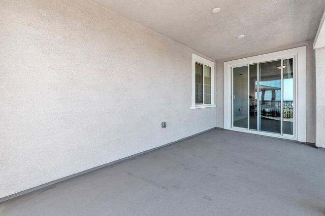 3225 Roslyn Ct, Folsom, CA 95630