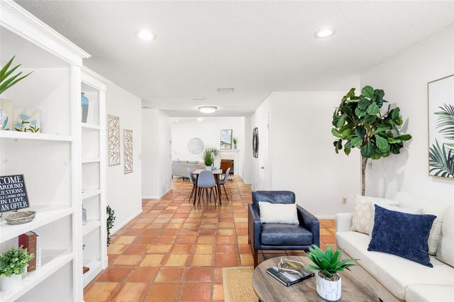2908 W BALLAST POINT BOULEVARD, Tampa, FL 33611