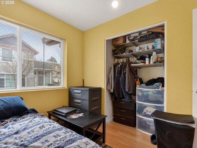 10813 Sw CANTERBURY Ln 104, Tigard, OR 97224