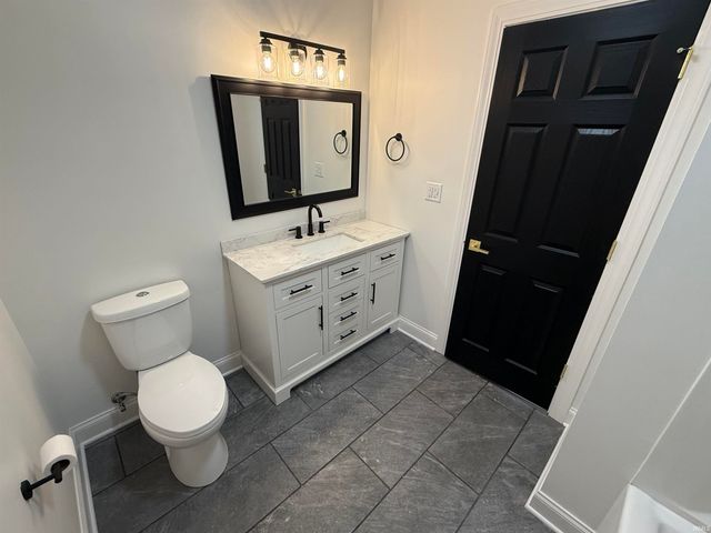 3030 E Carowinds Court, Bloomington, IN 47401