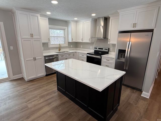 3030 E Carowinds Court, Bloomington, IN 47401