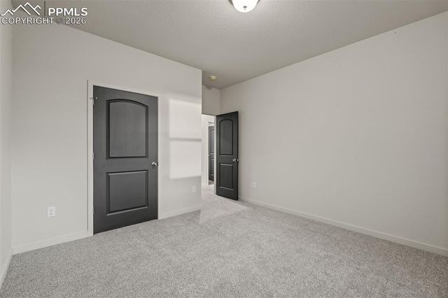 353 S Ashford Drive, Pueblo, CO 81007