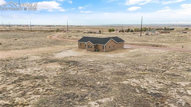 353 S Ashford Drive, Pueblo, CO 81007
