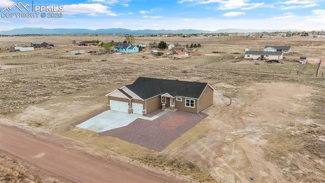 353 S Ashford Drive, Pueblo, CO 81007