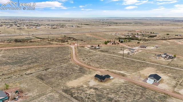 353 S Ashford Drive, Pueblo, CO 81007