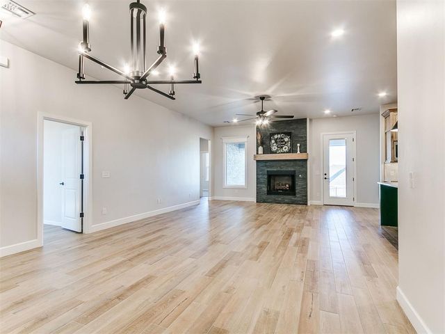 2111 Oakville Place, Norman, OK 73071