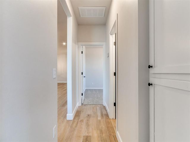 2111 Oakville Place, Norman, OK 73071