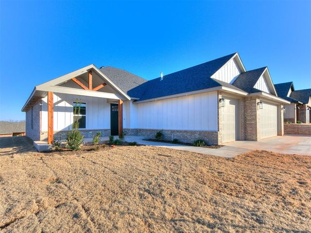 2111 Oakville Place, Norman, OK 73071