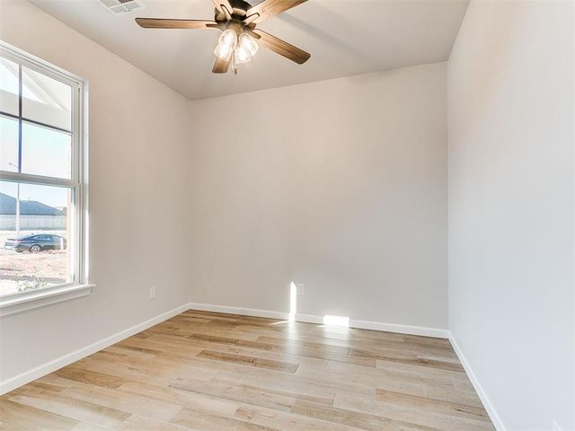 2111 Oakville Place, Norman, OK 73071