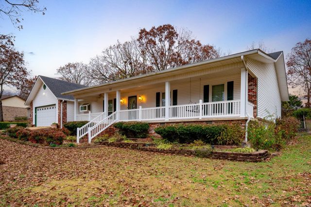 22 Sun Valley Drive, Cabot, AR 72023