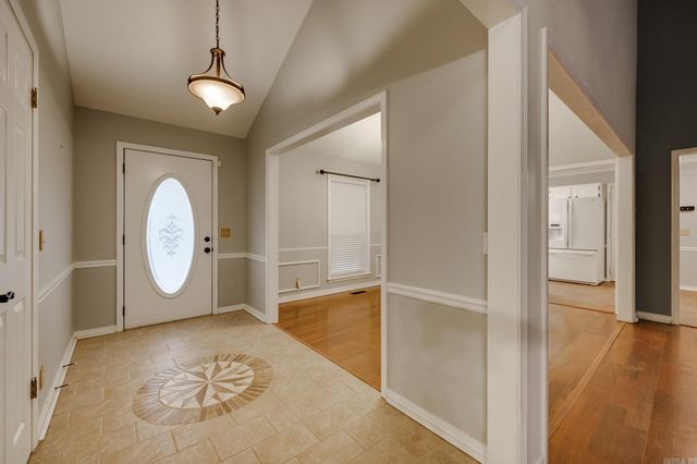 22 Sun Valley Drive, Cabot, AR 72023