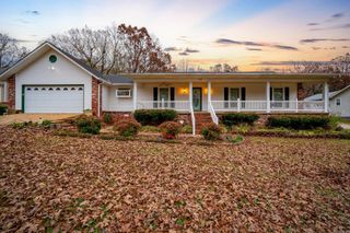 22 Sun Valley Drive, Cabot, AR 72023