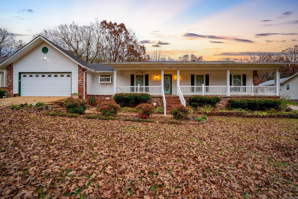 22 Sun Valley Drive, Cabot, AR 72023