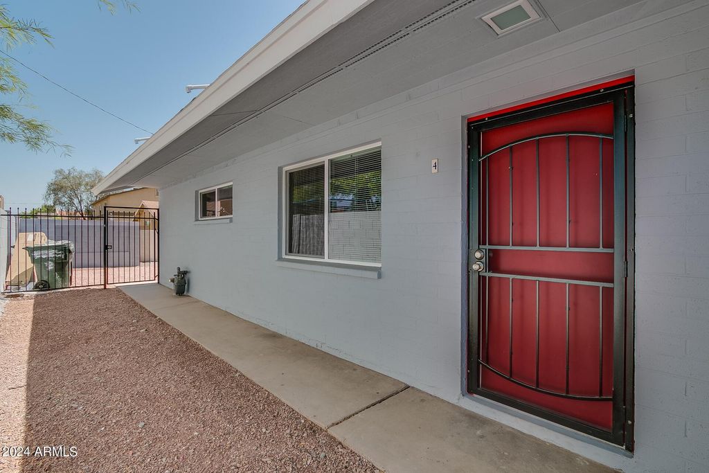 801 E Puget Avenue Apt 4, Phoenix, AZ 85020