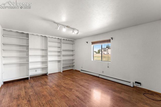 497 S Avenida Del Oro, Pueblo, CO 81007