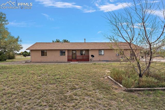 497 S Avenida Del Oro, Pueblo, CO 81007