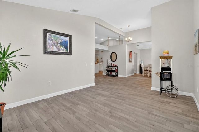 737 SANTA MARIA DRIVE, Winter Haven, FL 33884