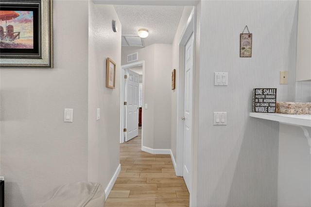 737 SANTA MARIA DRIVE, Winter Haven, FL 33884