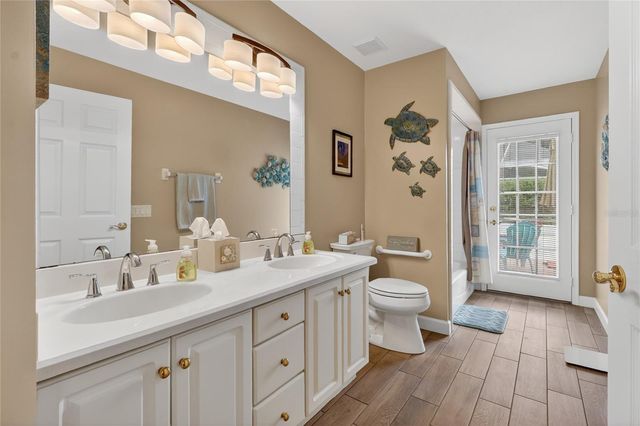 737 SANTA MARIA DRIVE, Winter Haven, FL 33884