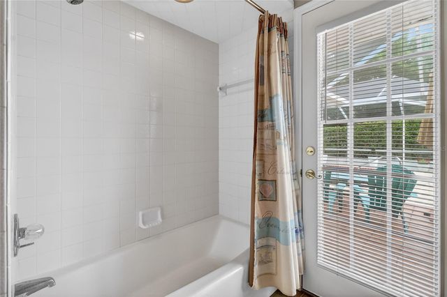 737 SANTA MARIA DRIVE, Winter Haven, FL 33884