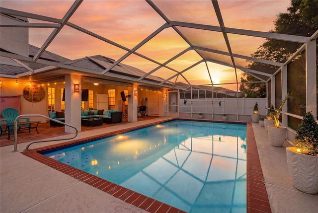 737 SANTA MARIA DRIVE, Winter Haven, FL 33884