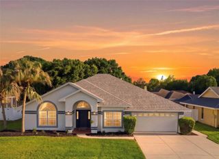 737 SANTA MARIA DRIVE, Winter Haven, FL 33884