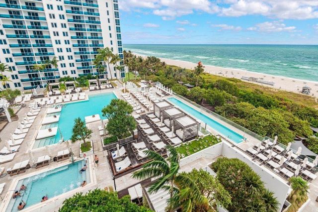 2301 Collins Avenue 811, Miami Beach, FL 33139