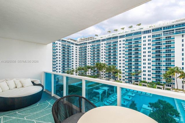 2301 Collins Avenue 811, Miami Beach, FL 33139