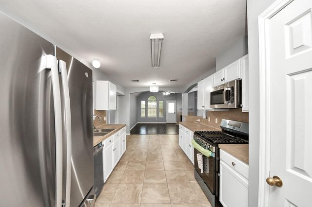 3506 Evergreen Square Trail, Fresno, TX 77545