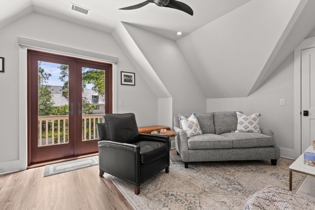 112 Raynor Lane, Kiawah Island, SC 29455