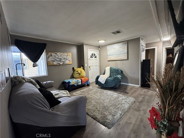 1025 S Riverside Avenue 66, Rialto, CA 92376