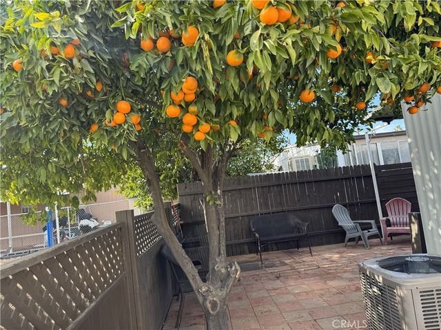 1025 S Riverside Avenue 66, Rialto, CA 92376