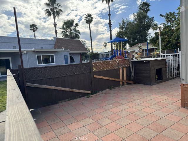 1025 S Riverside Avenue 66, Rialto, CA 92376