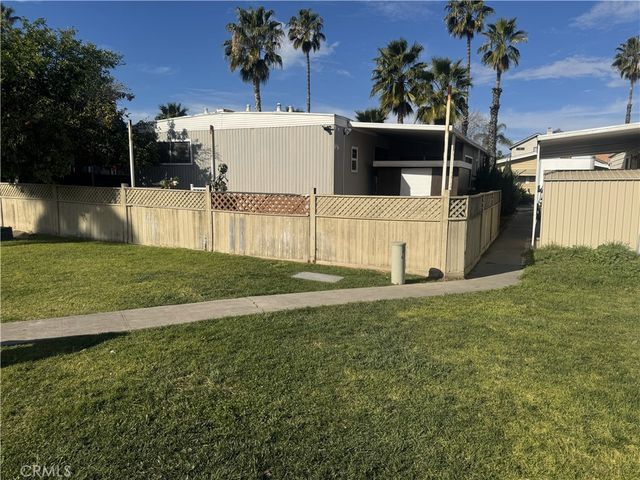 1025 S Riverside Avenue 66, Rialto, CA 92376