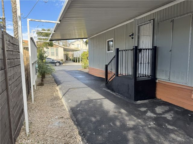 1025 S Riverside Avenue 66, Rialto, CA 92376