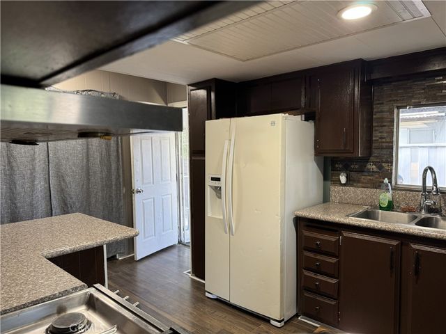 1025 S Riverside Avenue 66, Rialto, CA 92376