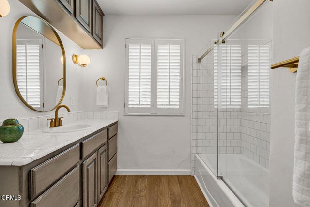 2707 Alabama Street, La Crescenta, CA 91214