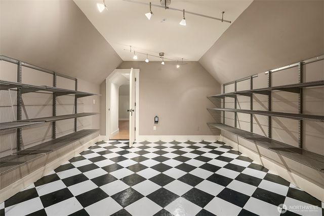 19603 238TH Avenue NE, Woodinville, WA 98077