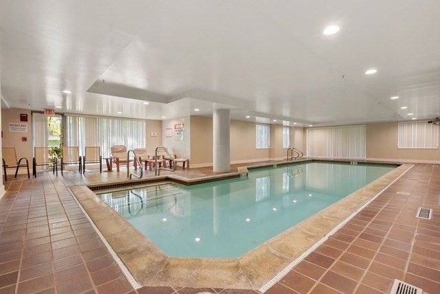 193 Oak St 508, Newton, MA 02464