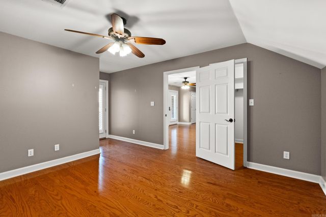 3 River Road Drive West, Mayflower, AR 72106
