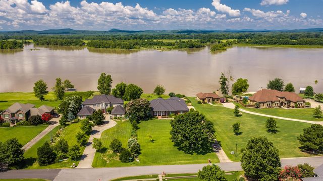 3 River Road Drive West, Mayflower, AR 72106