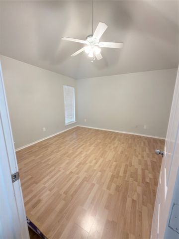 807 Burr Oak Drive, Lewisville, TX 75067