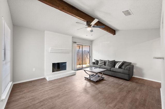 3328 Green Ridge Street 3330, Fort Worth, TX 76133