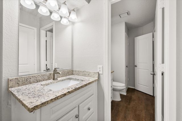 3328 Green Ridge Street 3330, Fort Worth, TX 76133