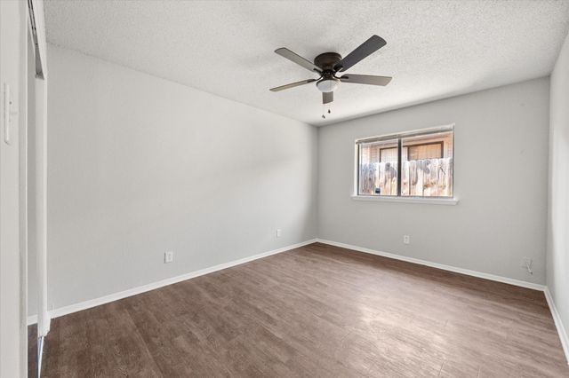 3328 Green Ridge Street 3330, Fort Worth, TX 76133